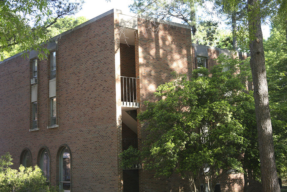 Spotswood Hall (Botetourt Complex)