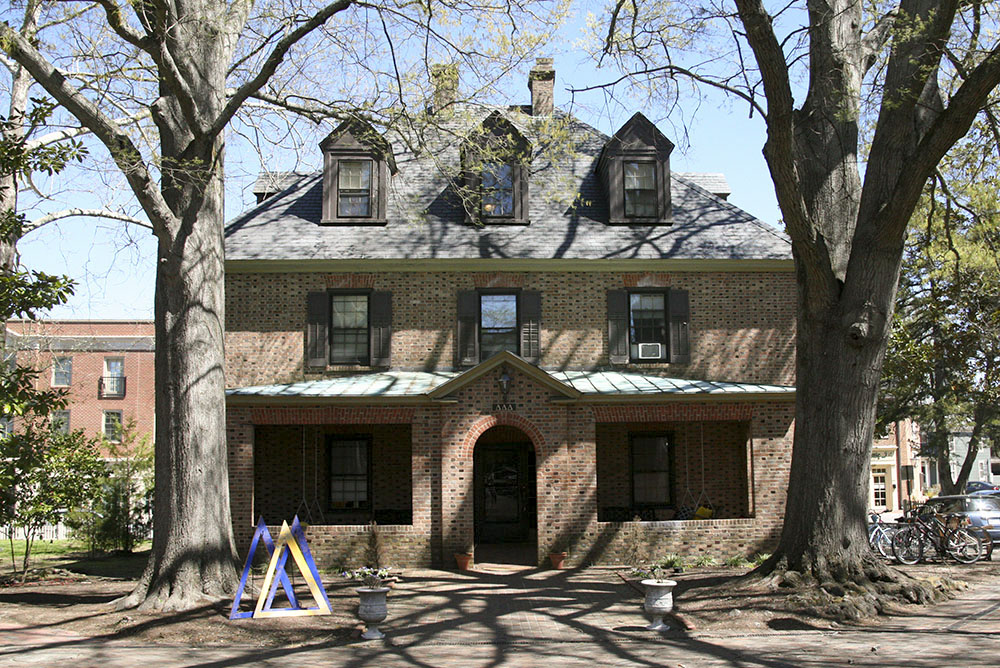 House 4