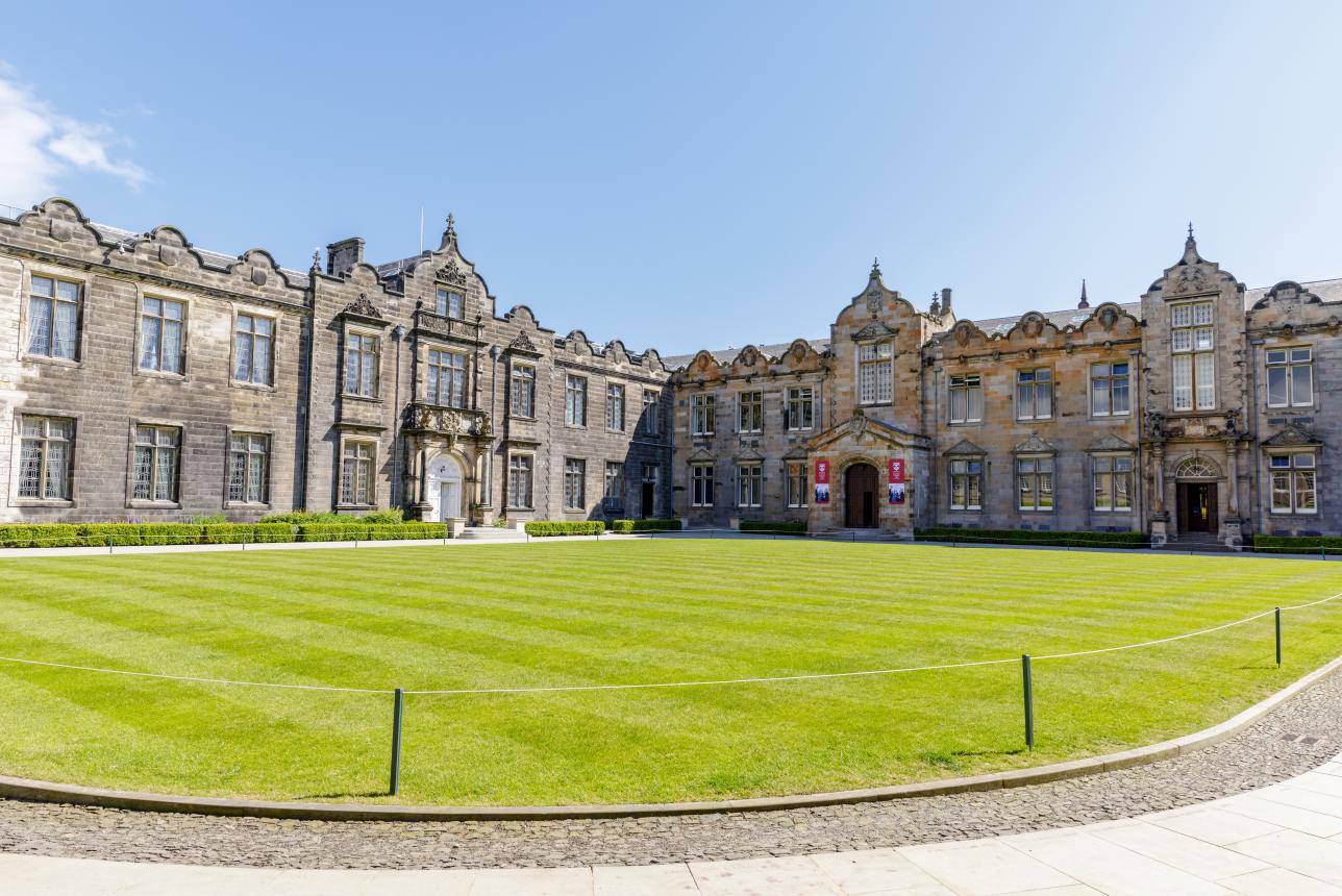 scotland-st-andrews-university-22-1002-2_50-50-row1288x860.jpg