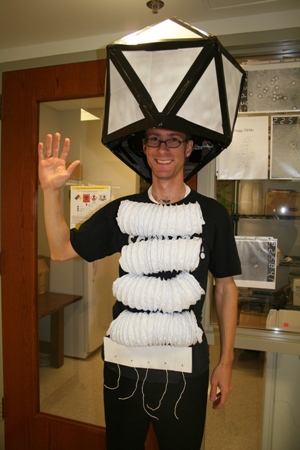 Giant walking virus