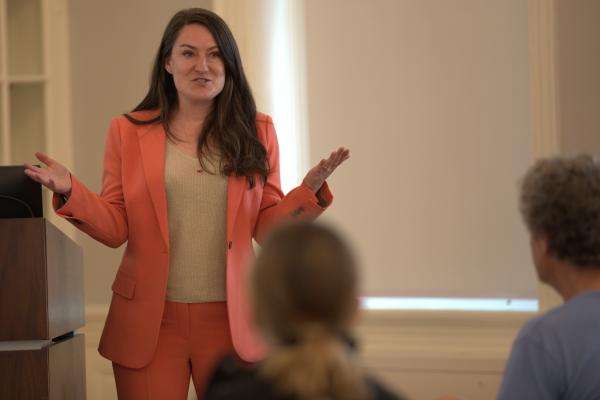 Betsy Korona '03