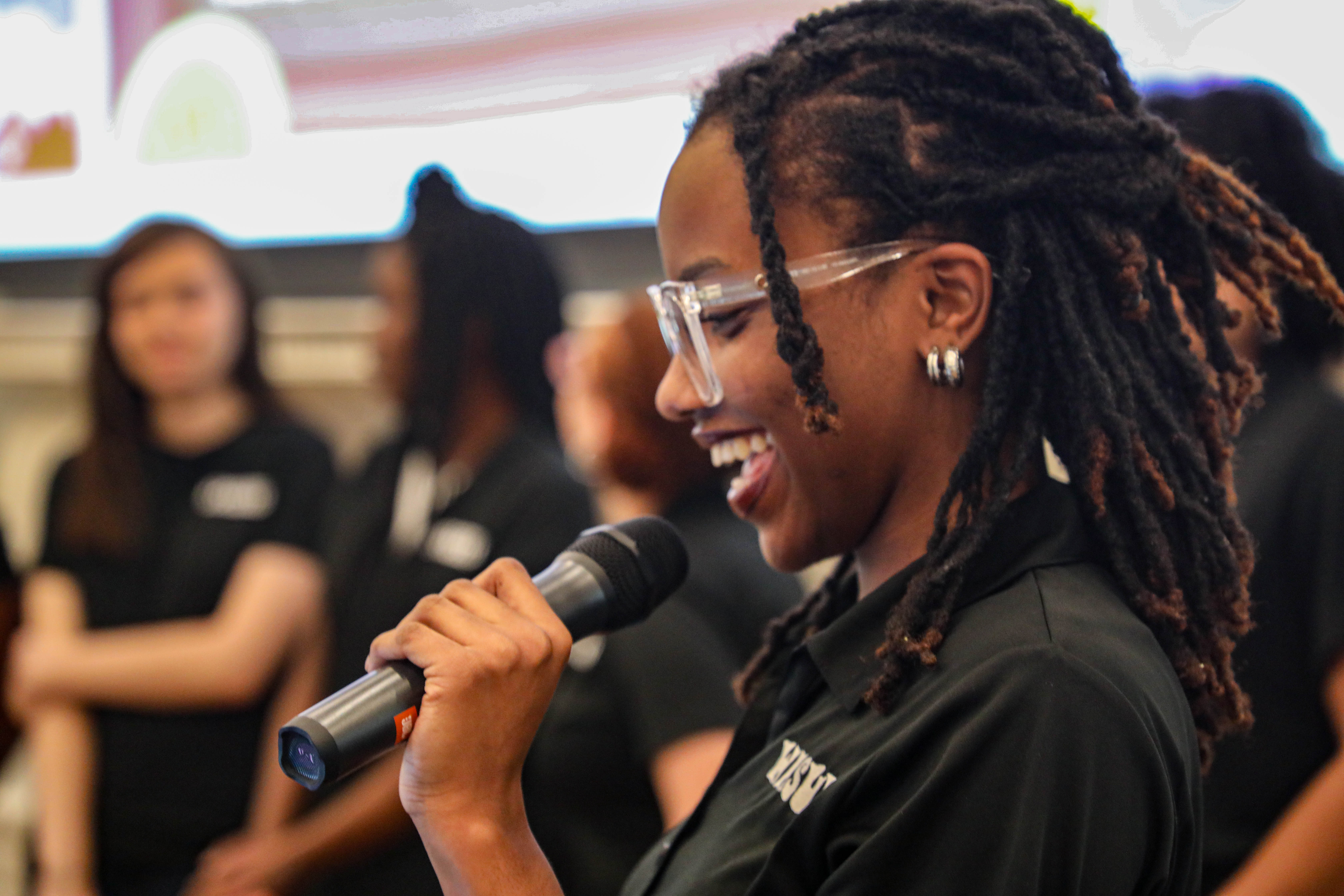 Pierce addresses attendees at one of WMSURE's Wednesday workshops held in Blow 201 last October — one of the many ways she continues to support the program as its graduate assistant. (Photo by Tess Willett)