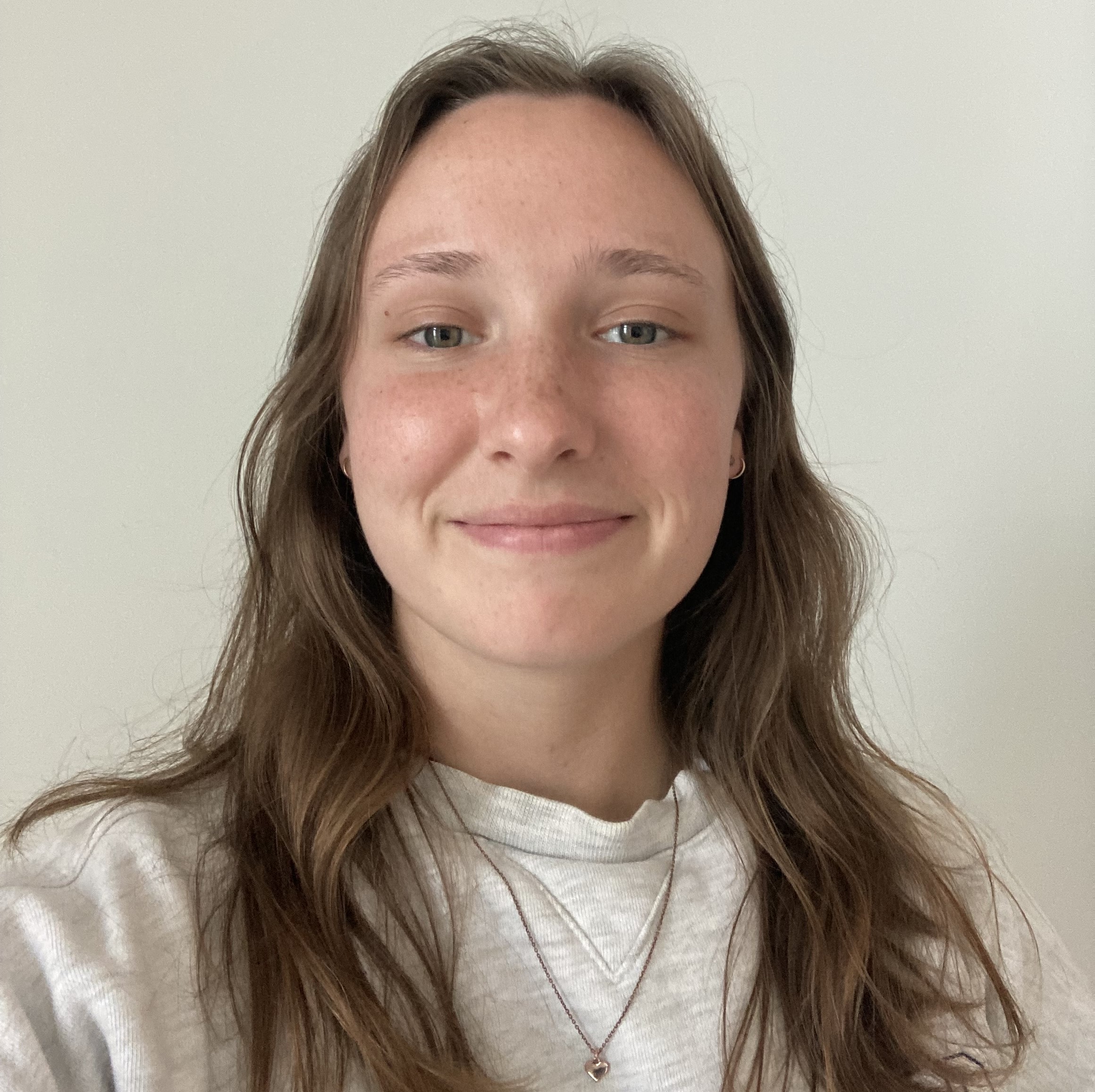 Neuroscience major Maggie Kettelberger ’24 used a Charles Center Research in Motion grant to attend the Society for Neuroscience conference in Washington, D.C., where she presented her microbiology research on tadpole brain development. (courtesy photo)