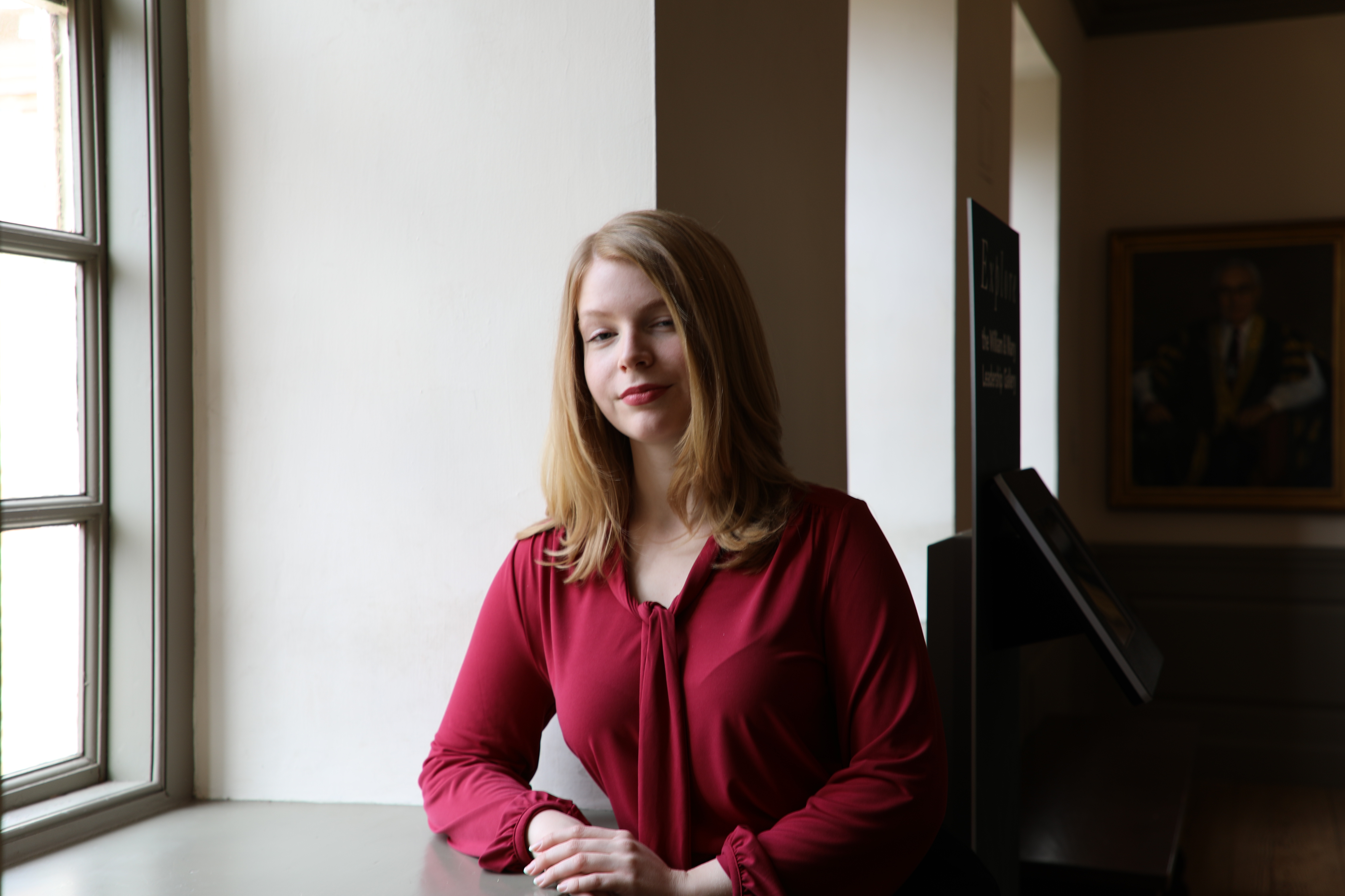 Anna Wilkinson ’24 received an Honors Fellowship from the Charles Center last summer to conduct research in biology and art history. (photo by Emmanuel Sampson)