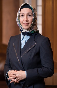 Professor Kumas standing portrait