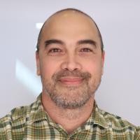 jon-pineda-faculty-photo_directory-primary-square200x200.jpg