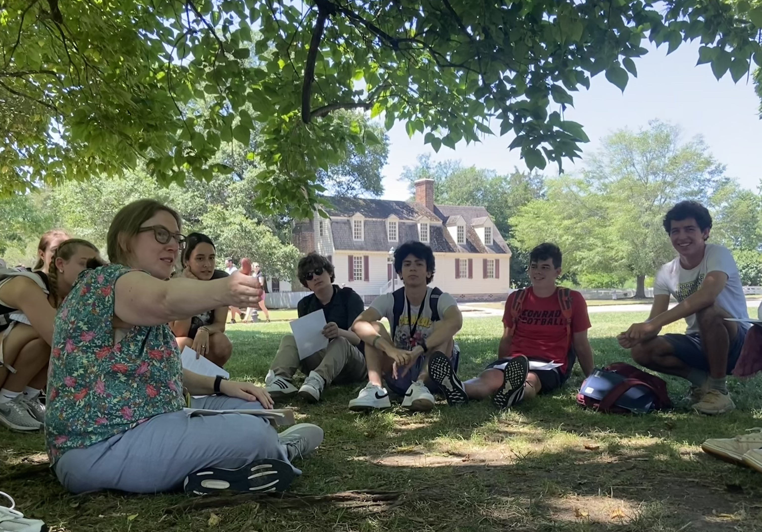 Students respond to a letter written on Virginia's Day of Fasting, Humiliation & Prayer in 1774, with Dr. Robyn Schroeder near Bruton Parish Church