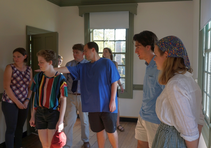 HIST 409-01:  Public History | Robert Carter House