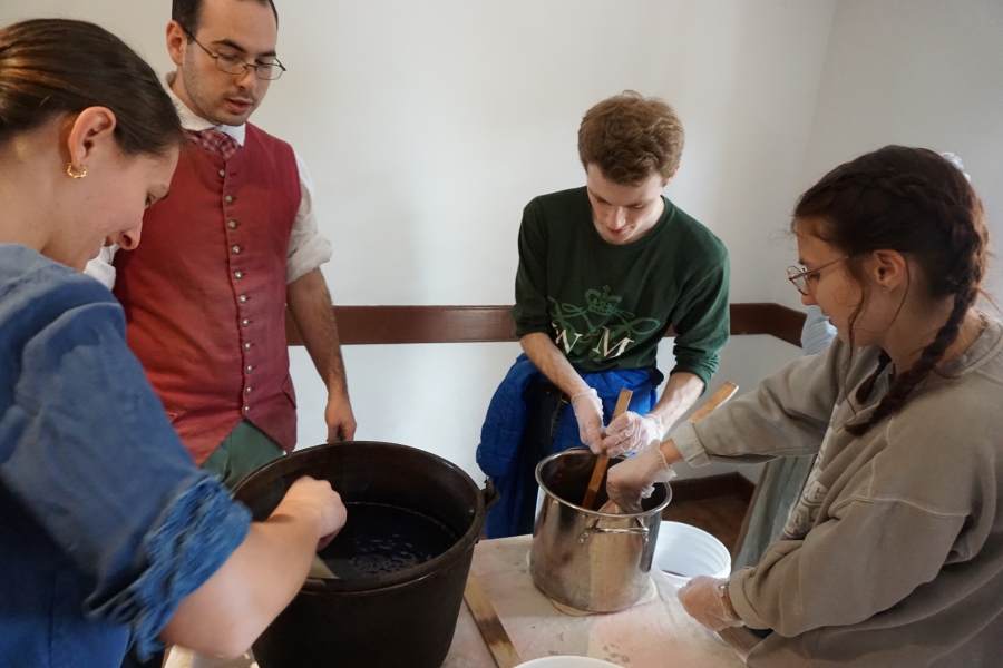 HIST 407-01:  Field School in Material Culture | Colonial Williamsburg Weaver