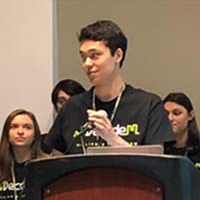 Student name describing Decode project at the iGem Giant Jamboree.