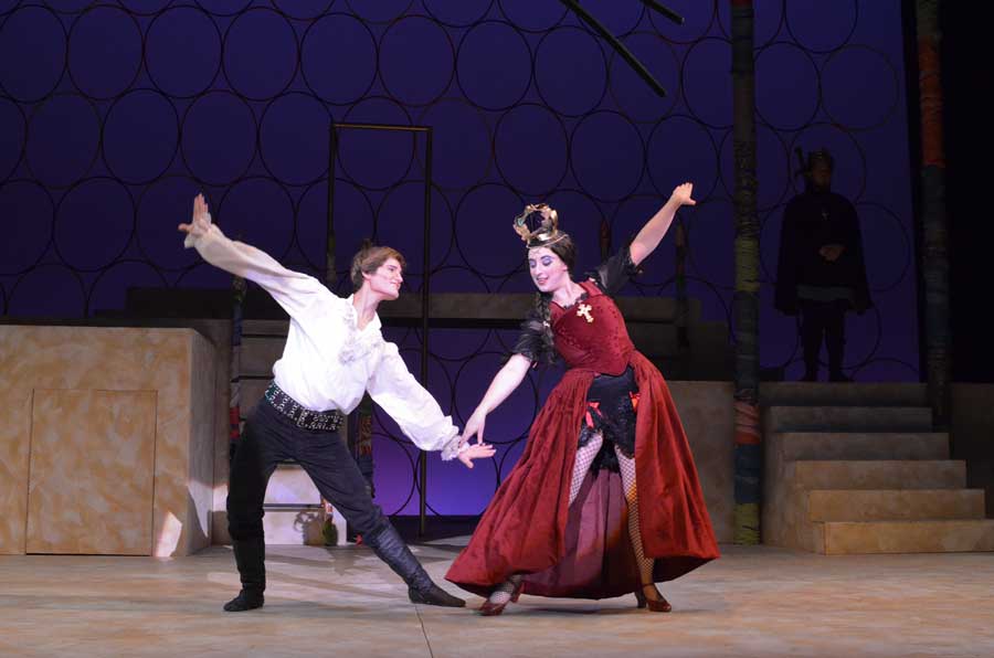 Pippin, Fall 2012