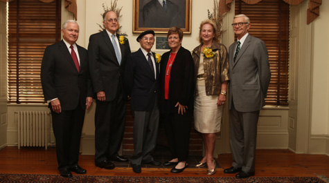 Honorary alumni: