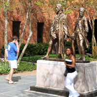 statues_students200.jpg