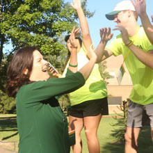 President Katherine Rowe greets orientation aides. (Photo by Stephen Salpukas)