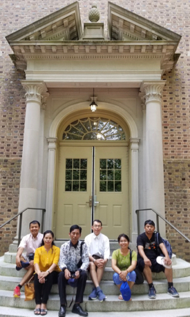 Members of the visiting Myanmar research team visited local academic and cultural sites, including William & 玛丽. From L: Dr. Ko Yi Hla, professor, Mawlamyine University; Dr. Yin Yin Aye, professor and head, Department of Geology, Mawlamyine University; Mr. Min Naing Soe, assistant lecturer, University of Yangon; Dr. Day Wa Aung, professor and head, Department of Geology, University of Yangon; Dr. Thida Oo, lecturer, Mawlamyine University; and Dr. Moe Zat, lecturer, Mawlamyine University.