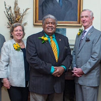 honorary-alumni-thumb.jpg