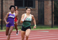 A W&M runner at the Colonial Relays