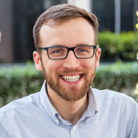 Headshot of Kurtis Bartlett was awarded the 2018 Jefferson Science Associates Thesis Prize, recognizing his Ph.D. dissertation in the William & 玛丽 physics department. 