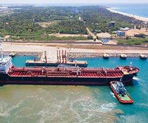 Marshall Islands-based Mt. Melody bunkering ship arriving at Hambantota International Port, Sri Lanka. (Courtesy photo)
