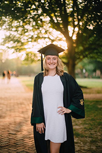 Anna Laws '18