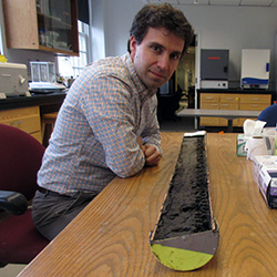Nick Balascio, associate professor of geology at William & 玛丽, was part of a team of scientists studying biogeochemical markers left in lake sediment to reconstruct human activity patterns on the Faroe Islands. (Photo by Joseph McClain/W&M News)
