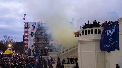 tear_gas_capitol475.jpg
