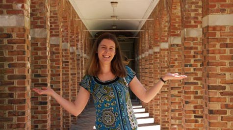 Carolyn Collier '10