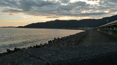Tsunami wall