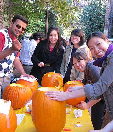 pumpkin_carve_resize.jpg