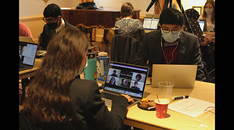 volunteers-working.jpg