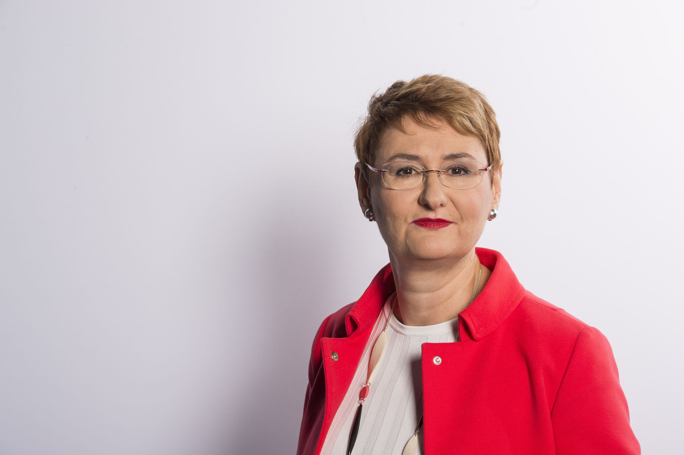 oana-lungescu.jpg