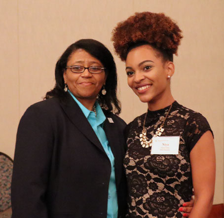 Chon Glover and Niya Gray
